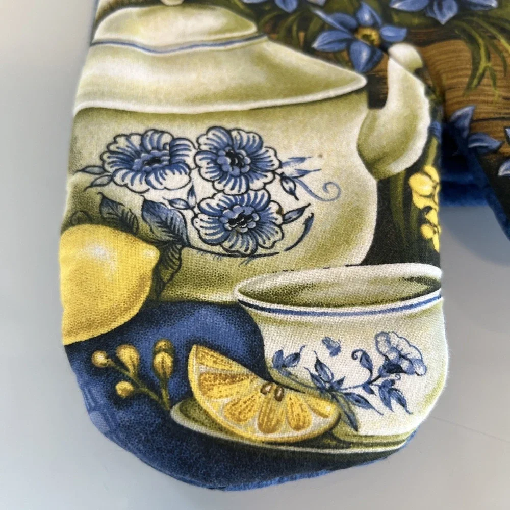 Kitchen Pot Holder  Oven Mitt‎ Set Vintage Franco Teapot
